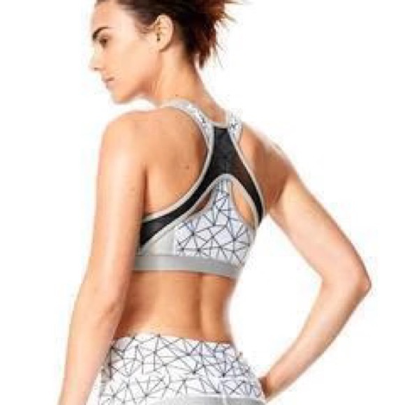 Karma Felix Bra - Picture 2 of 5